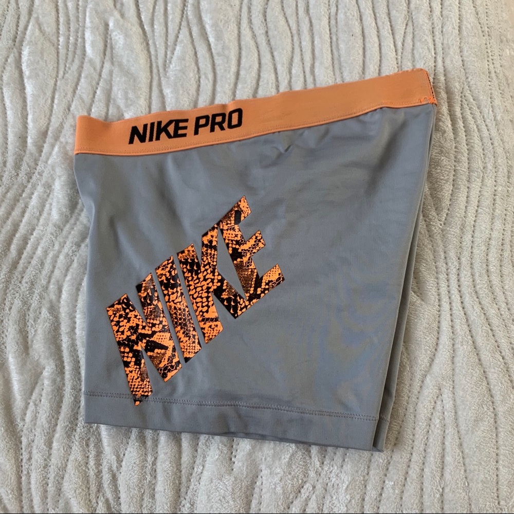 nike pros
